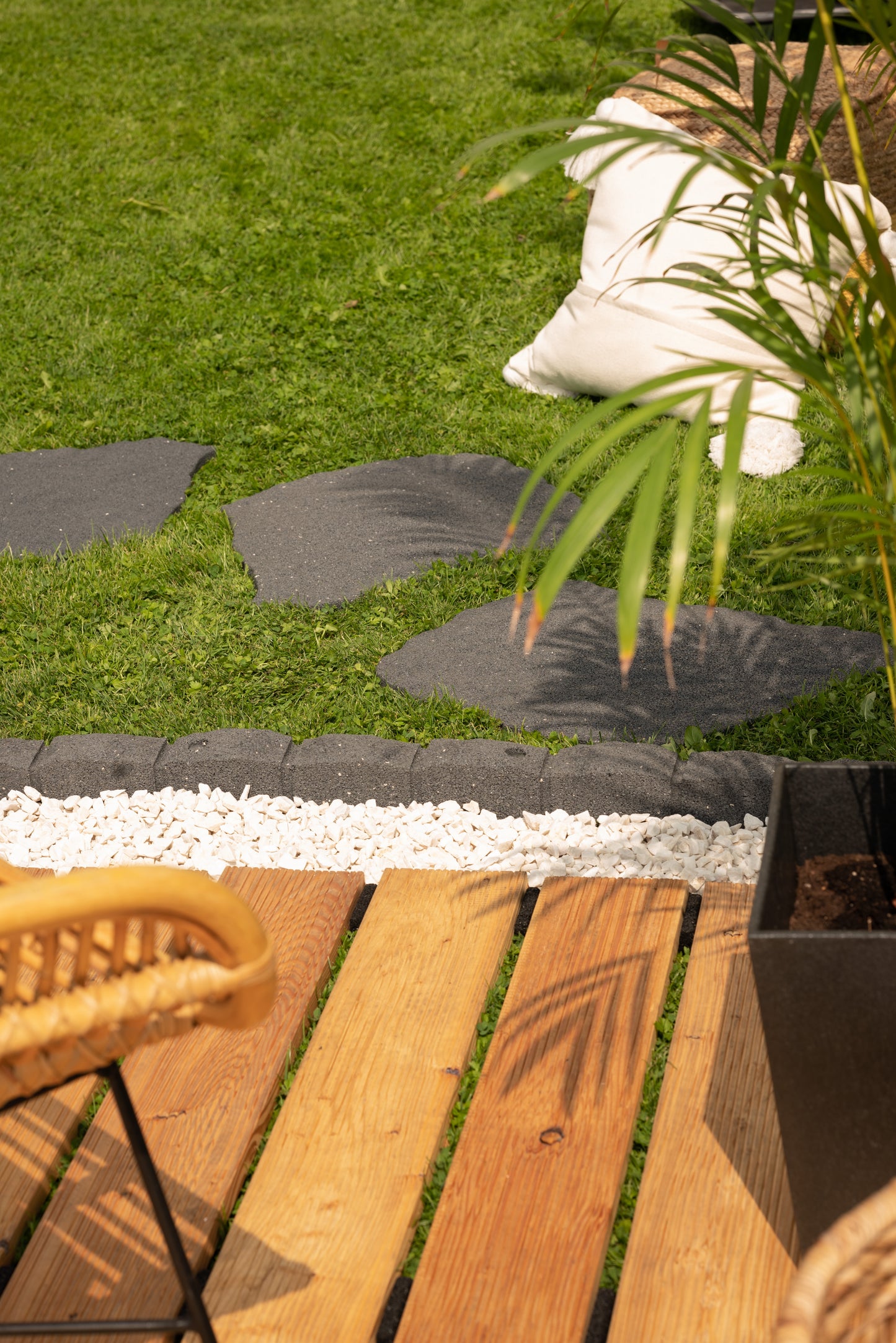 Eco-Friendly Garden Stepping Stones - Natural Stone - Grey