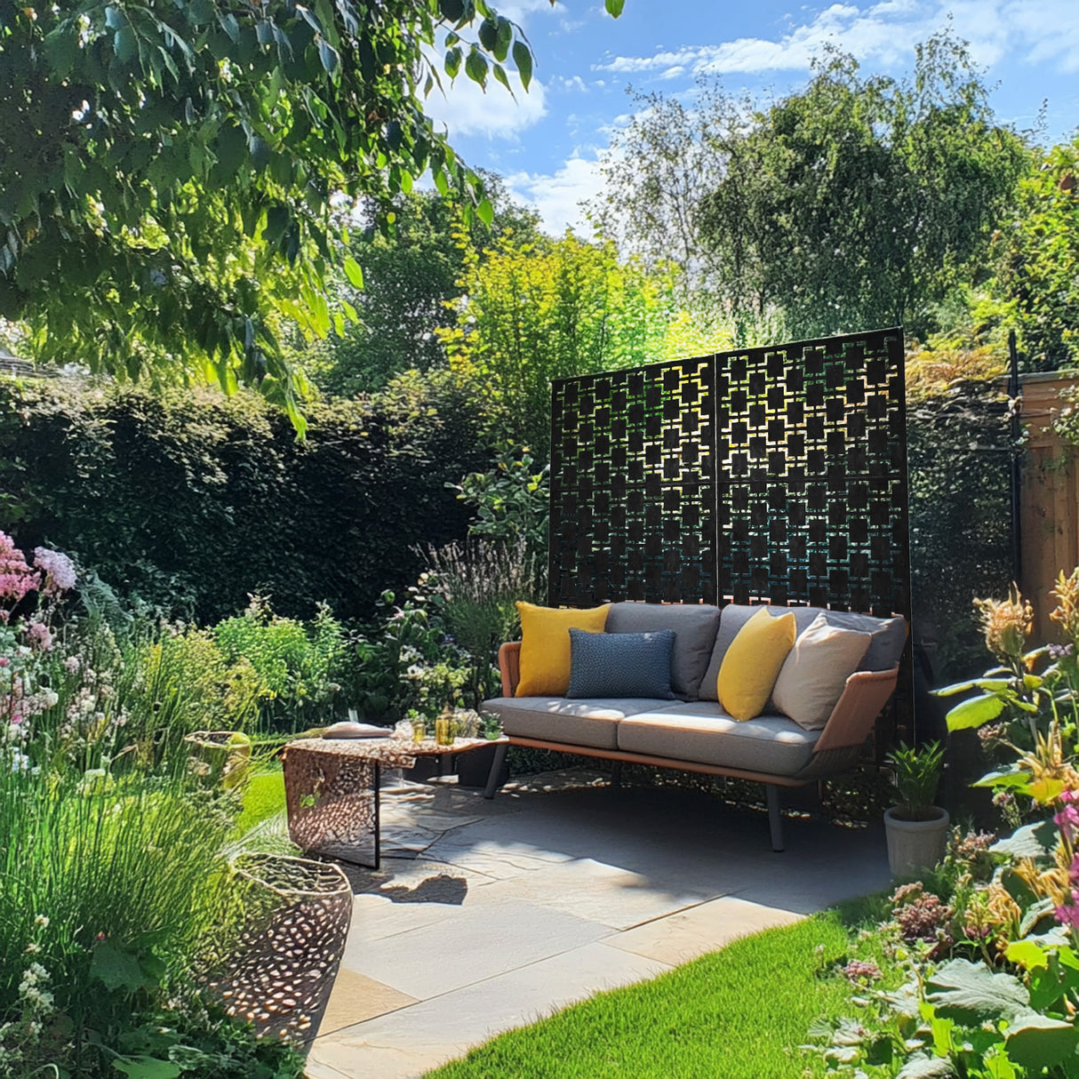 Metal Outdoor Privacy Screen with Stand 120cm x 180cm