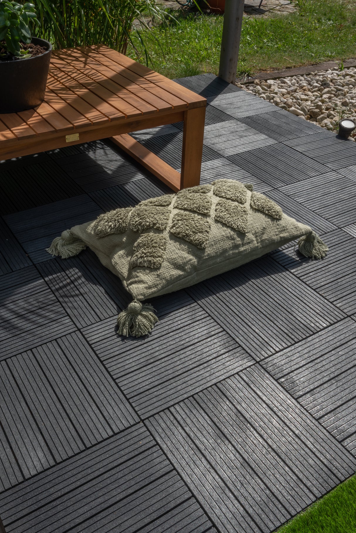 Nicoman Cosmo Decking Tiles