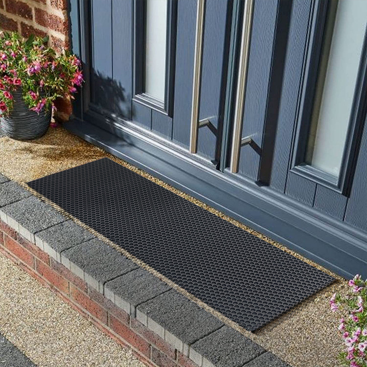 Hexagon Pattern Step Mat - Black