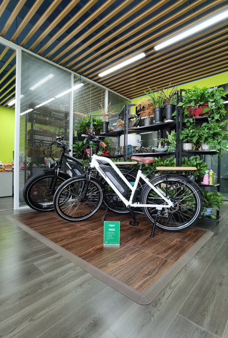 Oak Wood Effect Portable Modular Floor Kit 46cm x 46cm