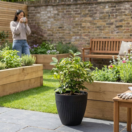 Madison Black Ribbed Recycled Rubber Plant Pot