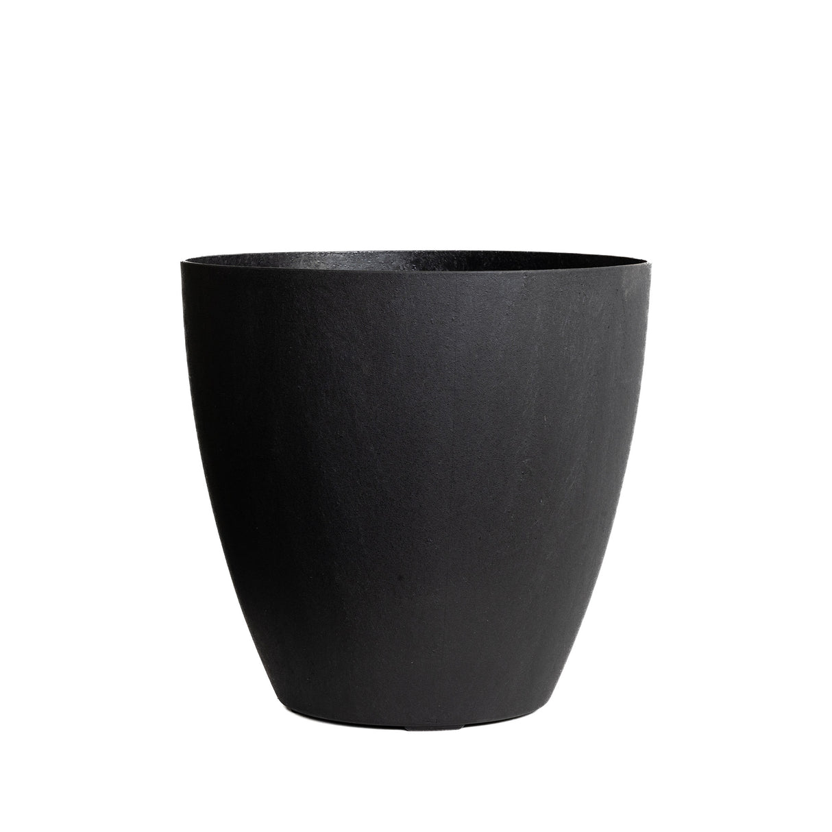 Madison Black Smooth Recycled Rubber Plant Pot