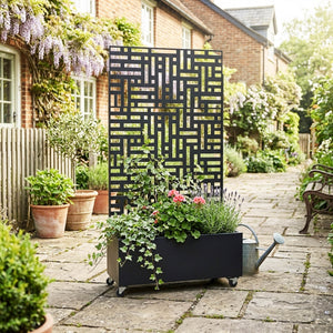 Metal Screen 90cm with Pot