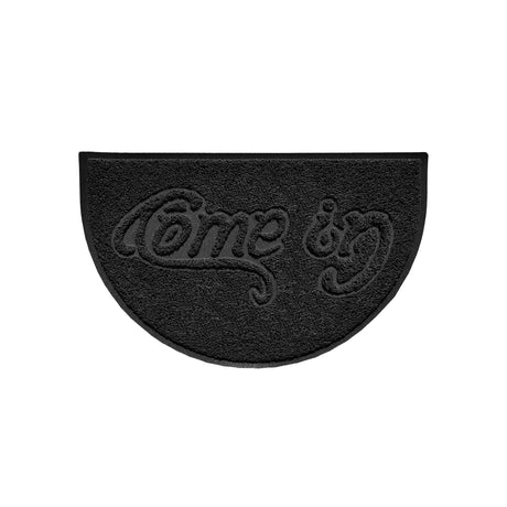 Come In Embossed Halfmoon Spaghetti Indoor/Outdoor Doormat