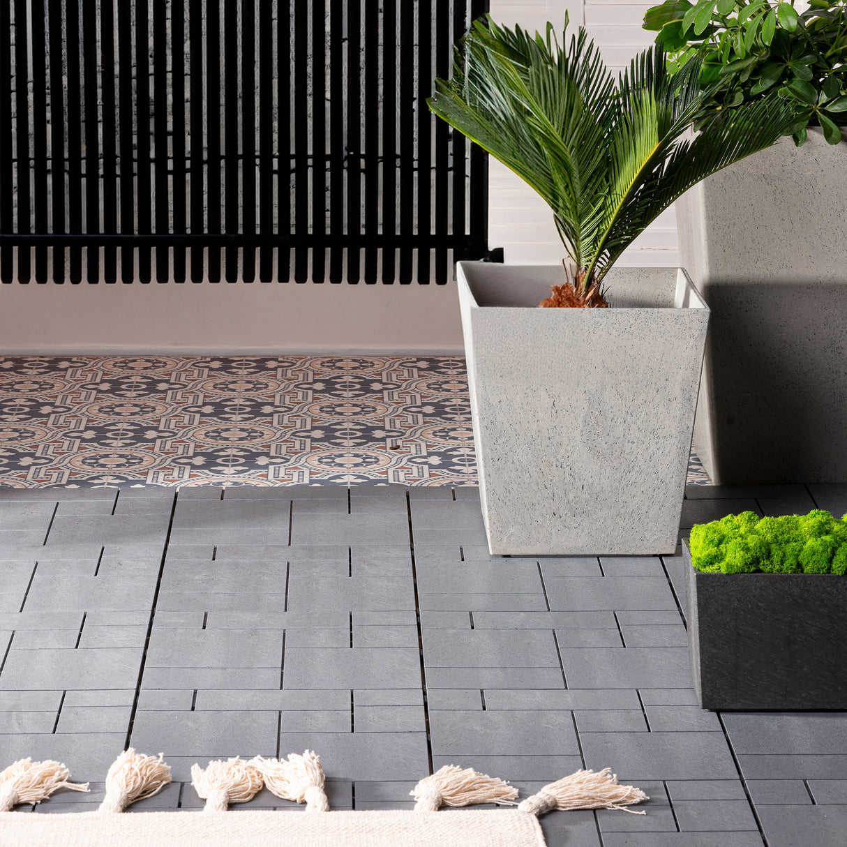 Mosaic Garden Patio Interlocking Composite Decking Tiles - Light Grey - Pack of 10