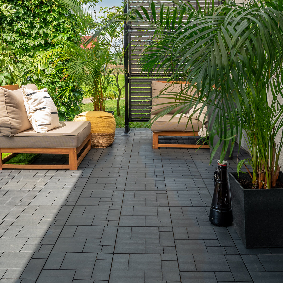 Nicoman Composite Deck Tiles